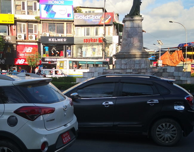 ネパールのサッカー代表チームゲームシャツ