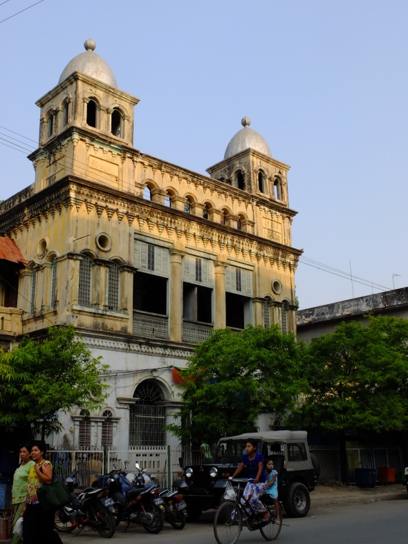 インドなマンダレー1