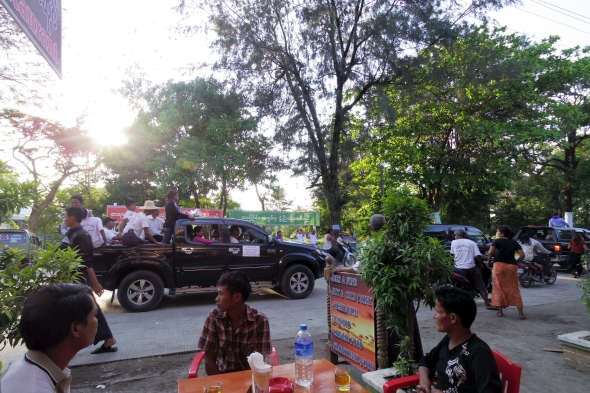 スィットウェへ3