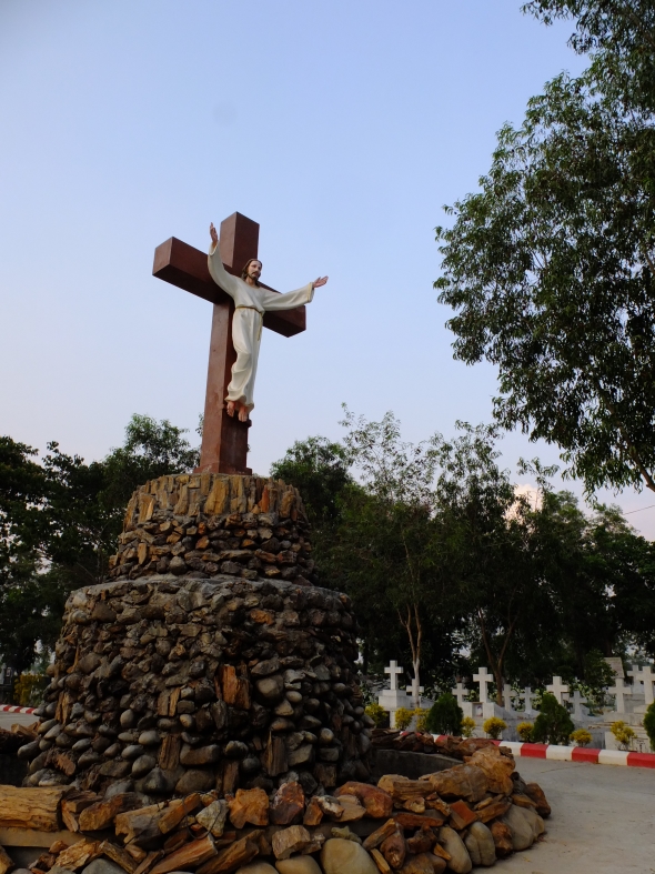 ヤンゴンのクリスチャン墓地