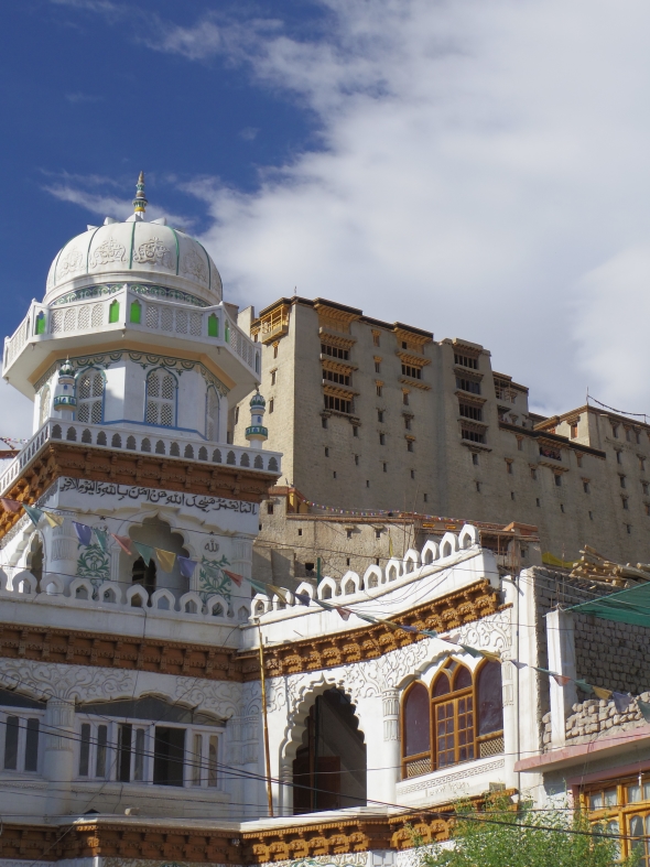 レーの町を散策