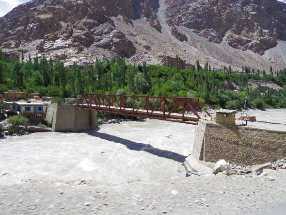 下ラダックへ 3