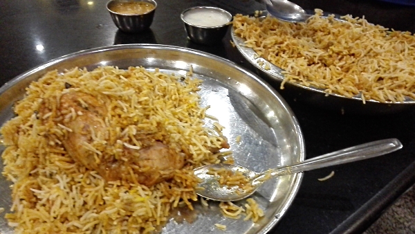 ハイデラーバーディー・ビリヤーニー(続き)