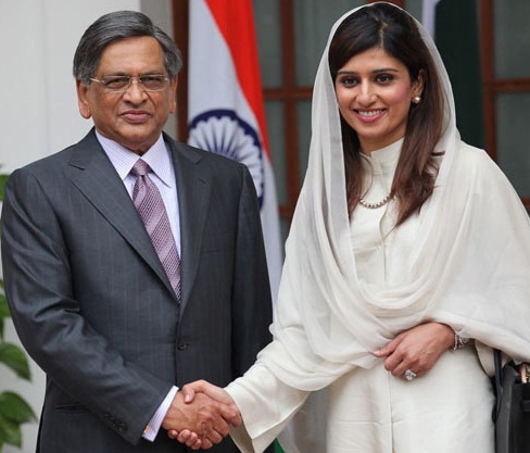 美しすぎる大臣の訪印