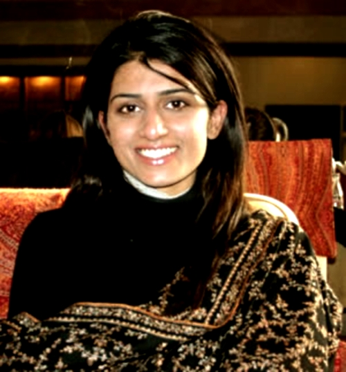 美しすぎる大臣?