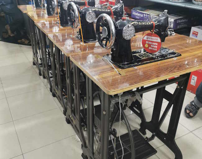 インドのシンガーのミシン