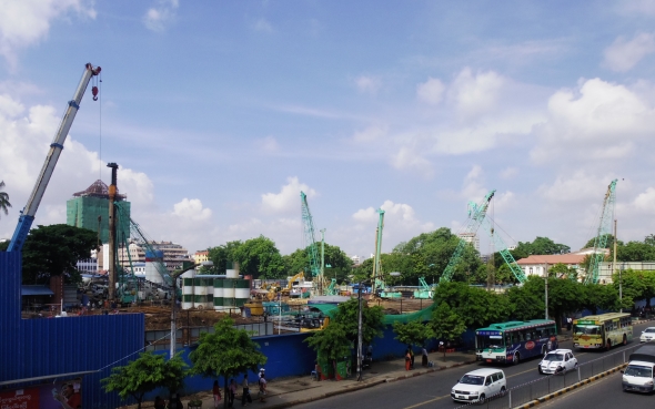 ヤンゴンのコロニアル建築