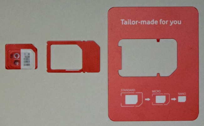 インドのvodafone　SIMのサイズ自由自在